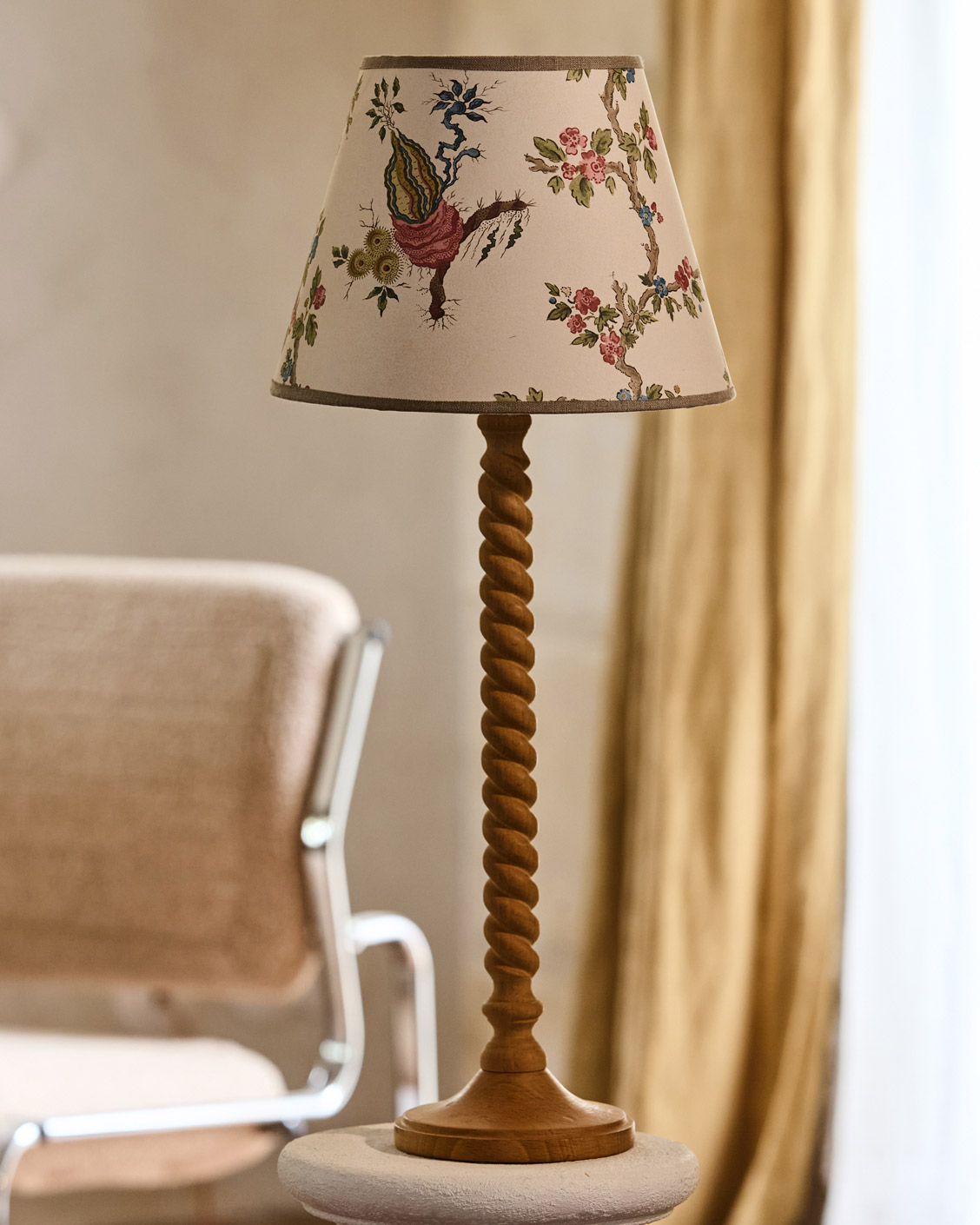 ATELIER-COMPAS0204 chauffeuse crapaud napoléon 3 à capitons tapissier uzès<br />