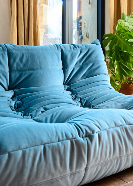 Nouvelle housse pour banquette togo